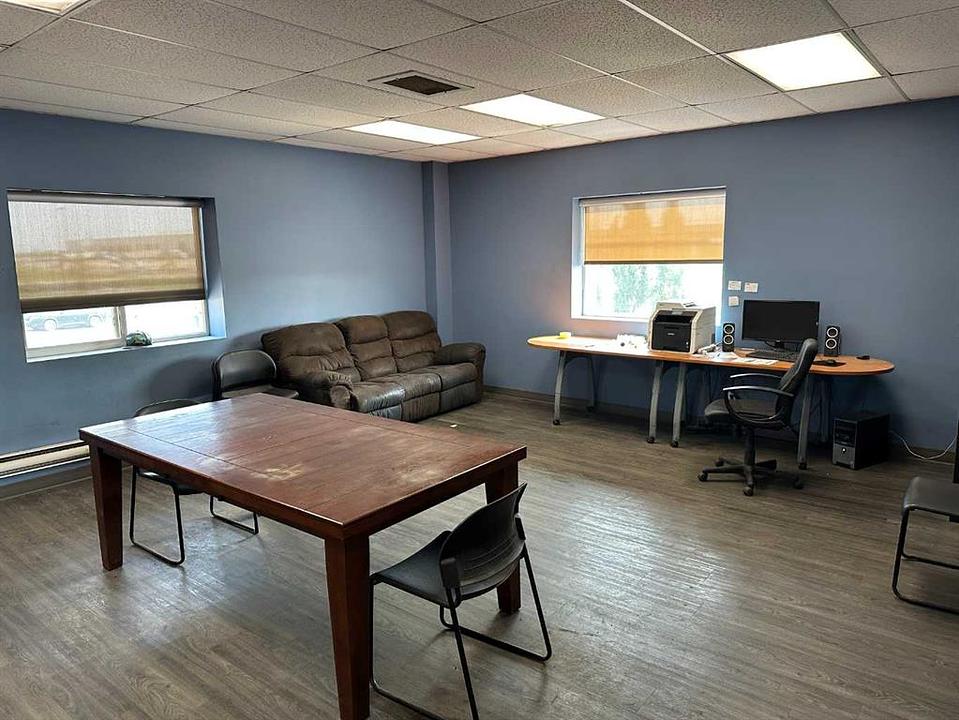 8002 105 Street, Clairmont, AB