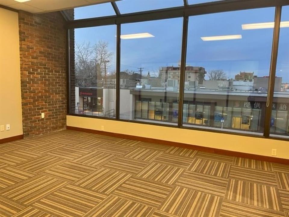 218 - 1217 Centre St NW, Calgary, AB