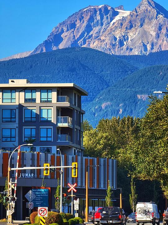 38358 Buckley Avenue, Squamish, BC