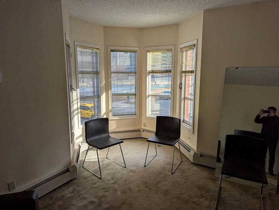 1401 2 Street Southwest, Calgary, AB