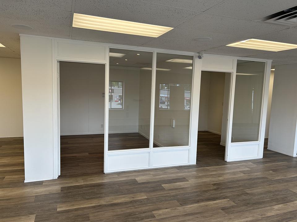 201 - 12660 Bridgeport Road, Richmond, BC