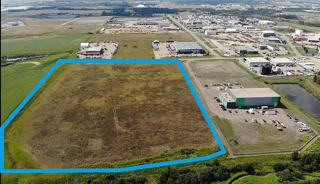 Clearview Drive, Red Deer County, AB