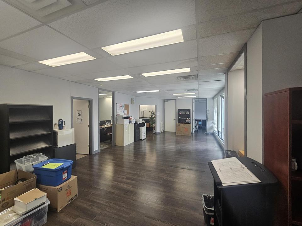 210 - 5172 Kingsway, Burnaby, BC