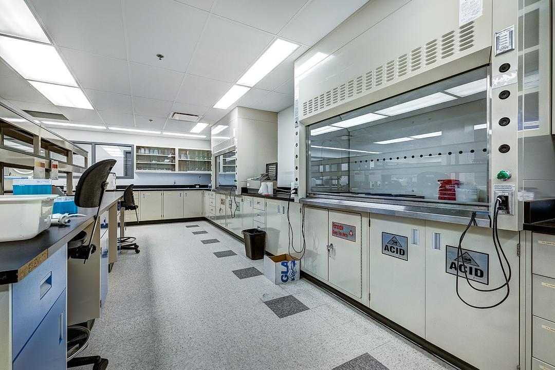 2nd floor - 3885 Boulevard Industriel, Laval, QC