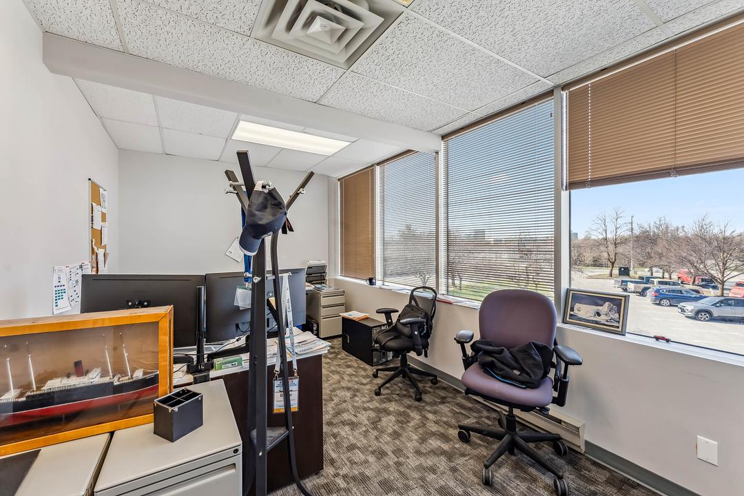 308 Legget Drive, Ottawa, ON