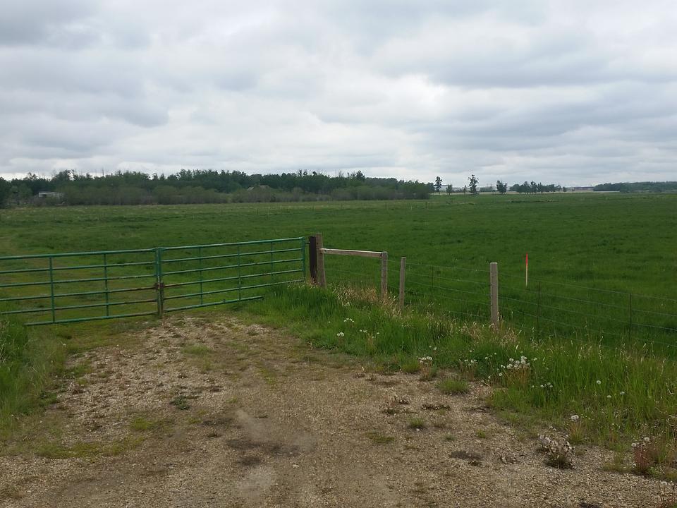 24532/24524 Township Road 502, Leduc County, AB