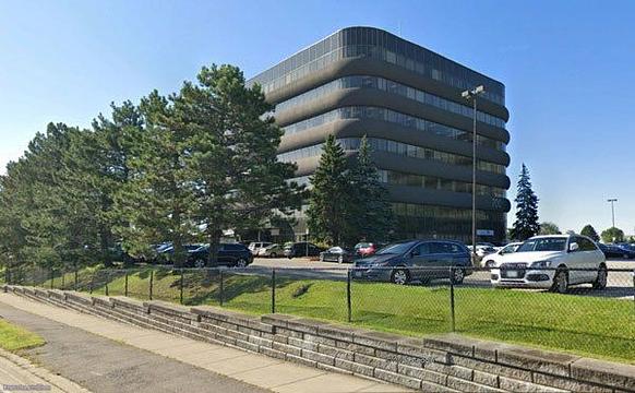 700 Dorval Drive, Oakville, ON
