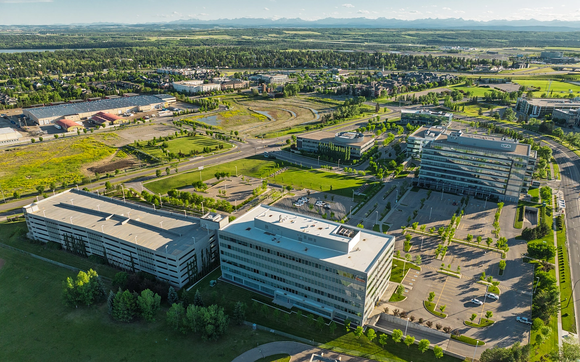 400 - 4838 Richard Road Southwest, Calgary, AB