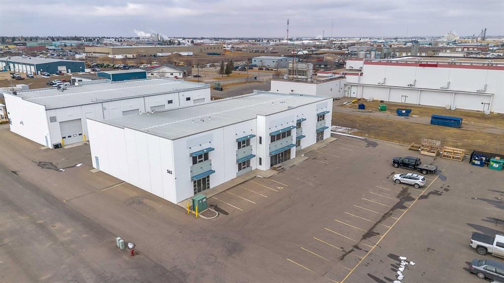 4-565 41 Street North, Lethbridge, AB