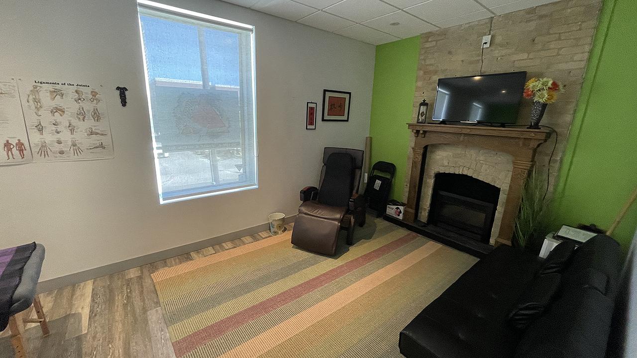 200 - 478 River Ave, Winnipeg, MB