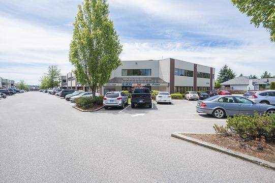 19292 60 Ave, Surrey, BC