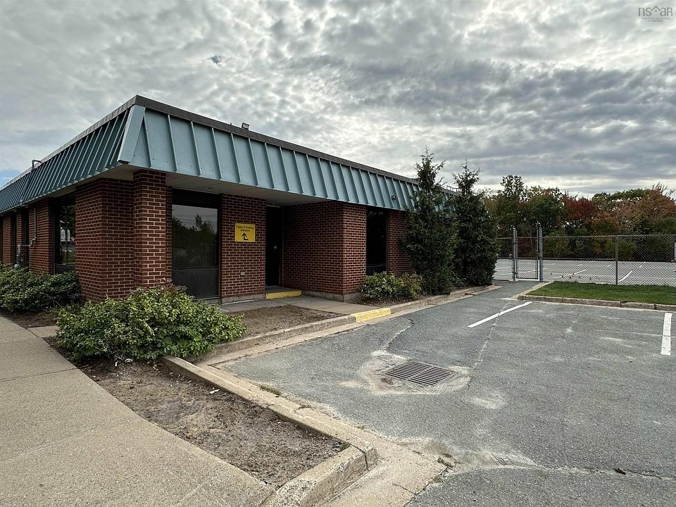 35 Macdonald Avenue, Dartmouth, NS
