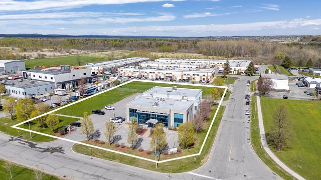 5500 Canotek Road, Ottawa, ON