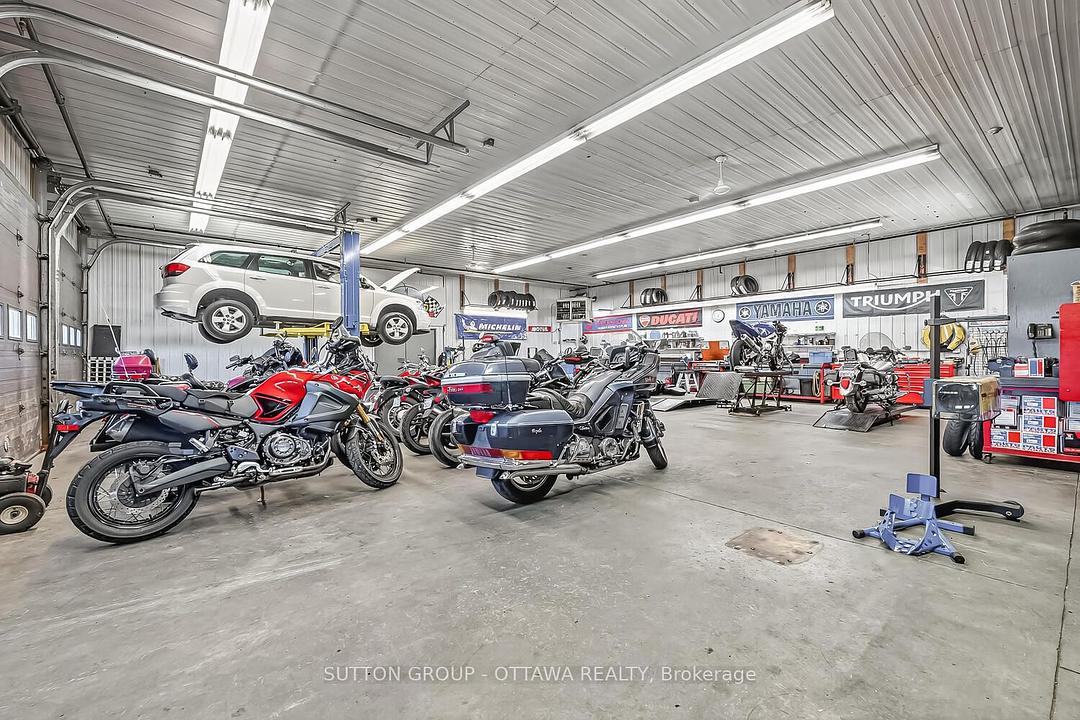 3835 McBean Street, Ottawa, ON