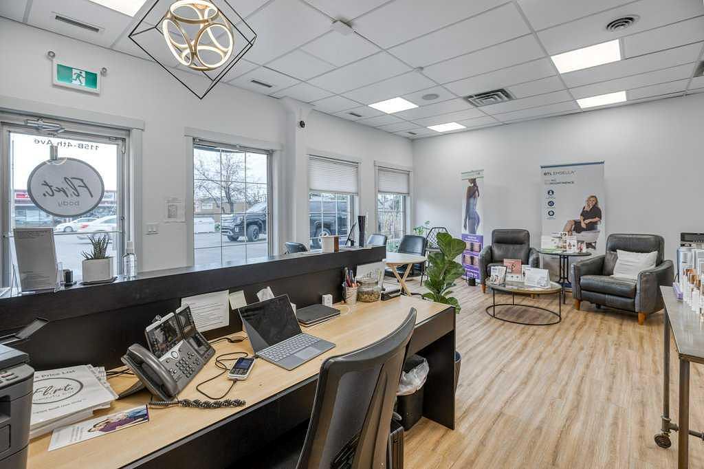 115b 4 Avenue West, Cochrane, AB