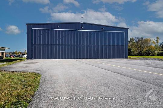 15 Huisson Road, Ottawa, ON