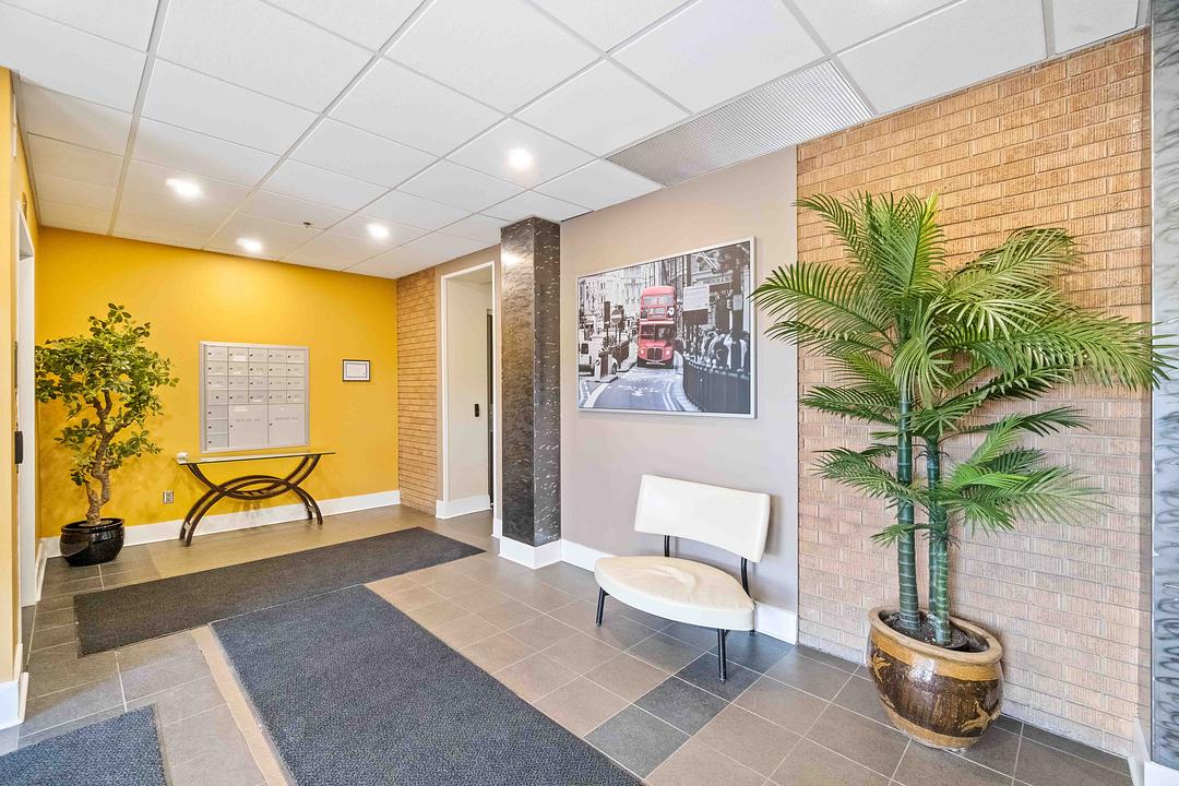 11633 105 Avenue Northwest, Edmonton, AB