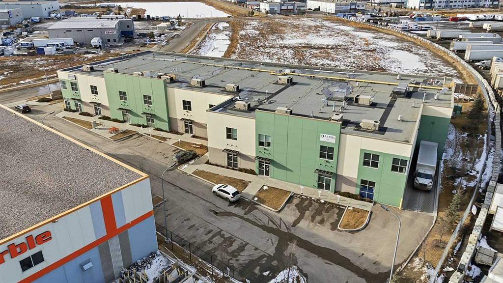 110,114 - 10748 74 Street Southeast, Calgary, AB