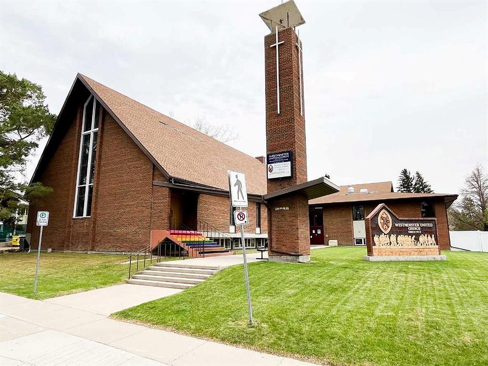 101 6 Street Southeast, Medicine Hat, AB