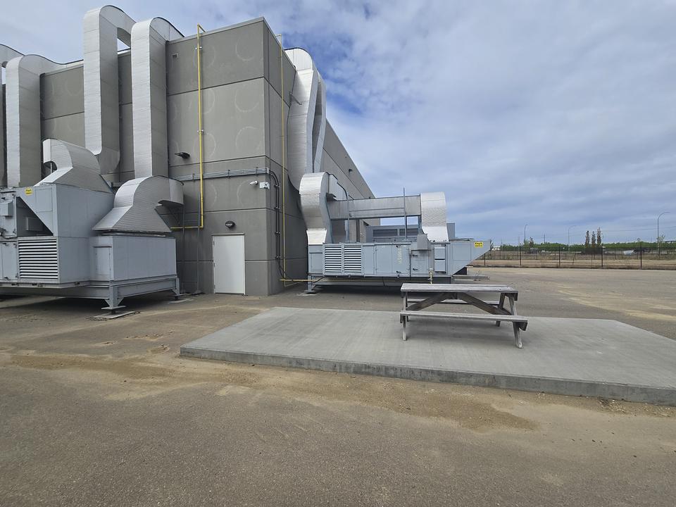 101 - 3496 63 Avenue, Leduc, AB