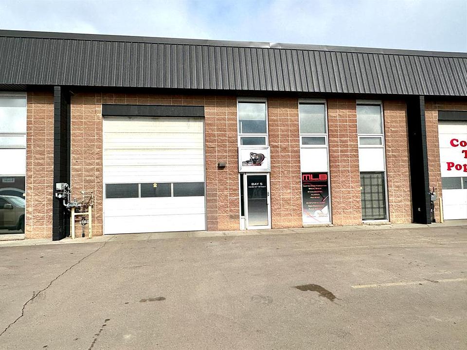 5 - 4630 61 Street, Red Deer, AB