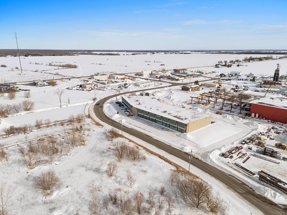 240-250 - 250 Entreprise Road, Vars, ON