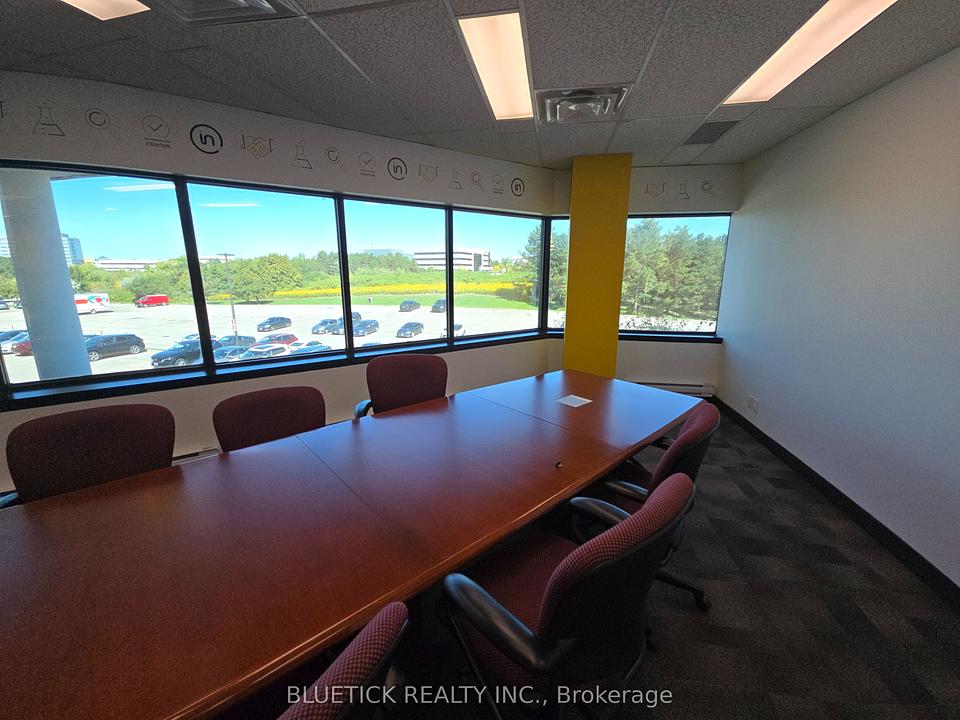 208 - 2233 Argentia Road, Mississauga, ON