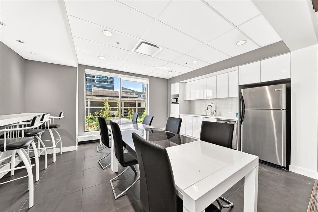 277 - 1100 8 Avenue Southwest, Calgary, AB