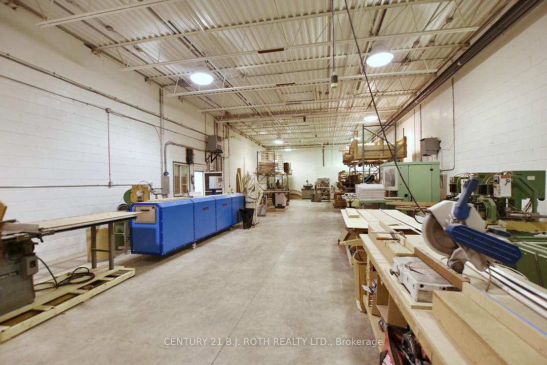 240 9th Avenue East, Owen Sound, ON