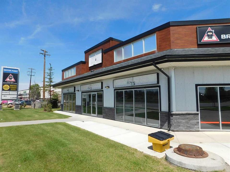 #2 - 220 North Railway Street, Okotoks, AB