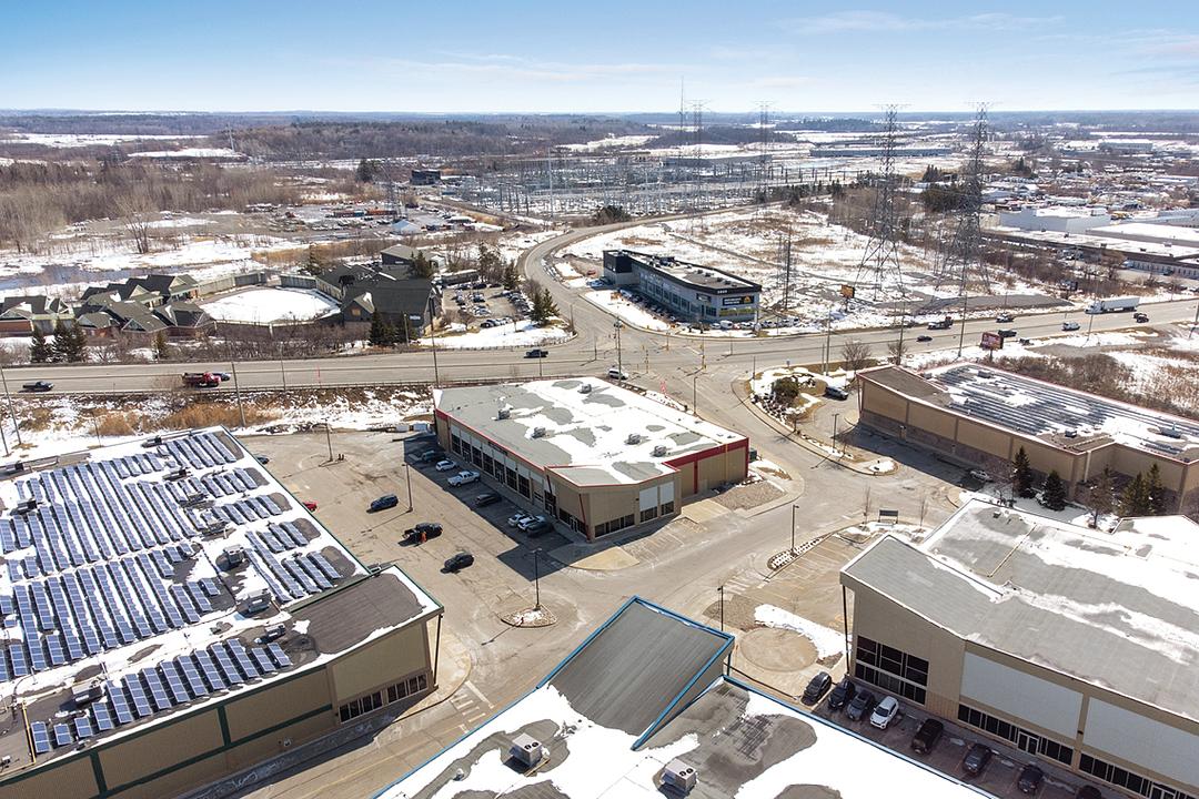 100C - 3020 Hawthorne Road, Ottawa, ON