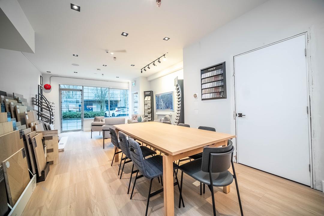 125 - 998 Harbourside Drive, North Vancouver, BC