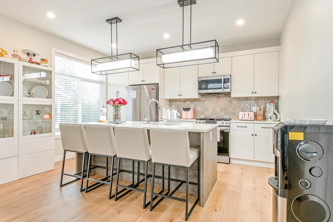 46030 Bonny Avenue, Chilliwack, BC