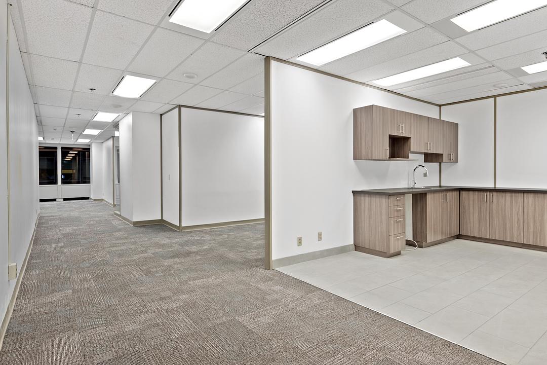 480 - 112 Kent Street, Ottawa, ON