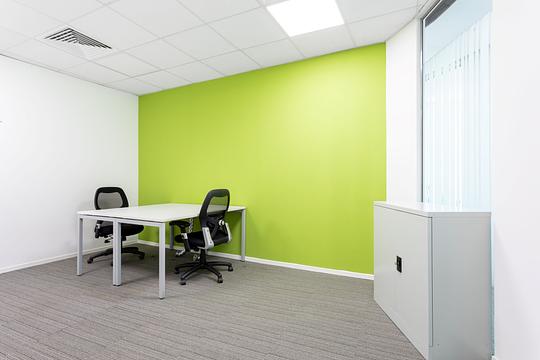 1111 Boulevard Dr.-Frederik-Philips, Montréal, QC