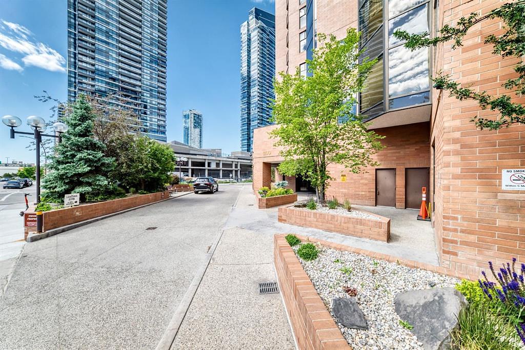277 - 1100 8 Avenue Southwest, Calgary, AB