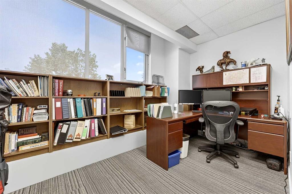 140 - 5700 1 Street Southwest, Calgary, AB