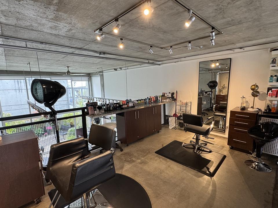 307 - 1540 West 2nd Avenue, Vancouver, BC