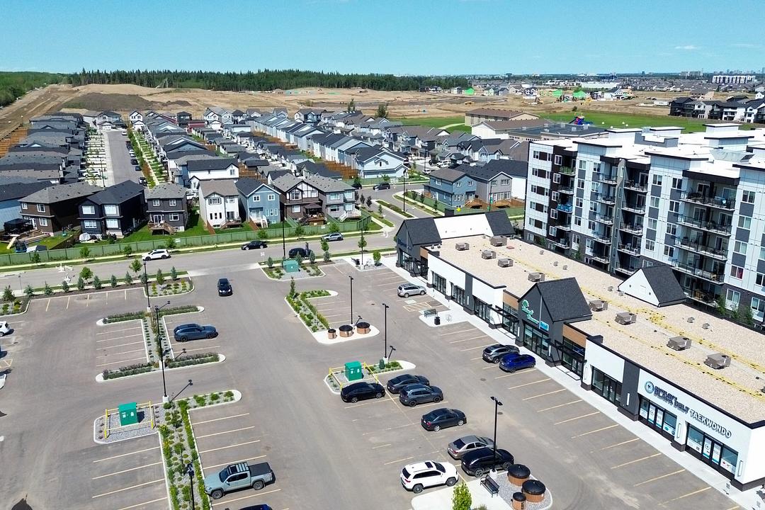 5349 Gateway Boulevard, Edmonton, AB