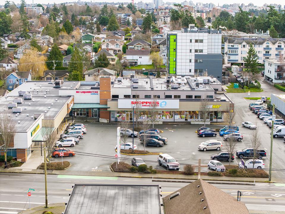 2929 Tillicum Road, Victoria, BC