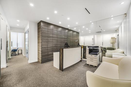 4538 Kingsway, Burnaby, BC