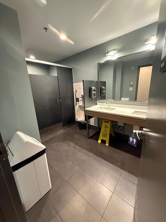 502-504 - 233 Nelson's Crescent, New Westminster, BC
