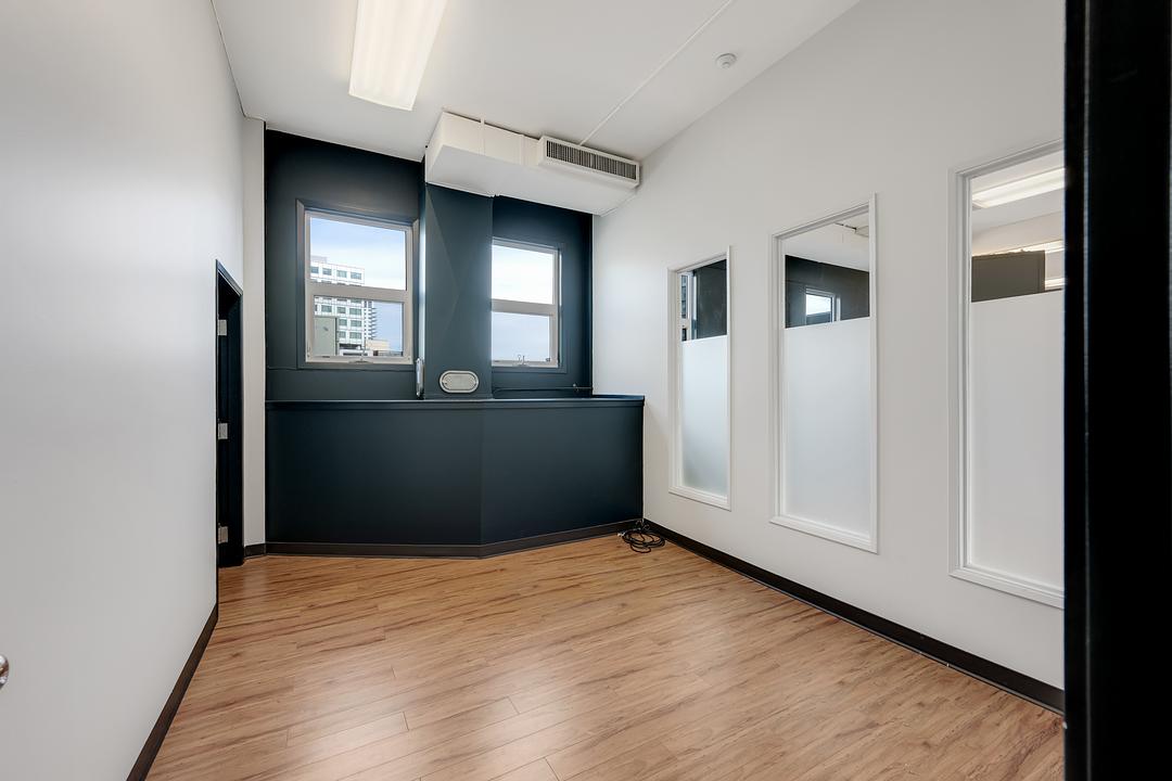 301 - 733 Johnson St, Victoria, BC
