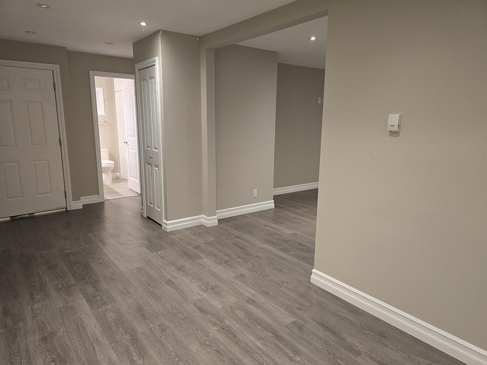 22504 Lougheed Highway, Maple Ridge, BC