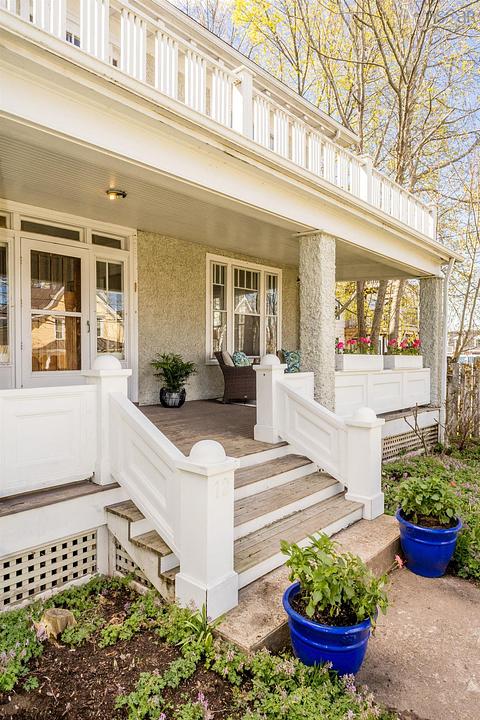 12 Linden Avenue, Wolfville, NS