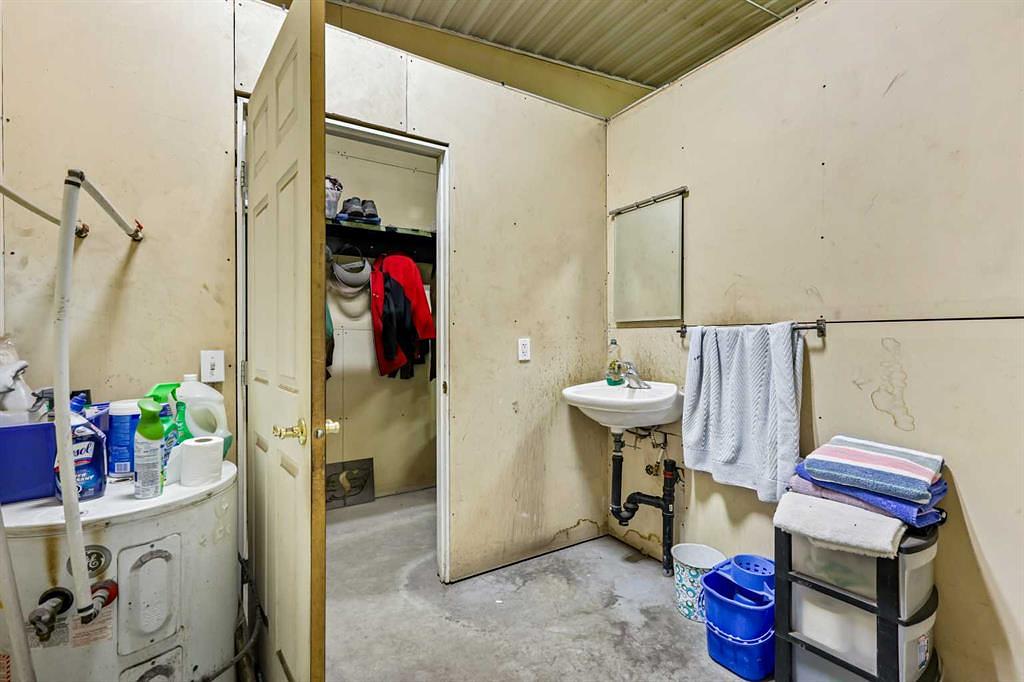 255077 Range Road 255, AB, AB