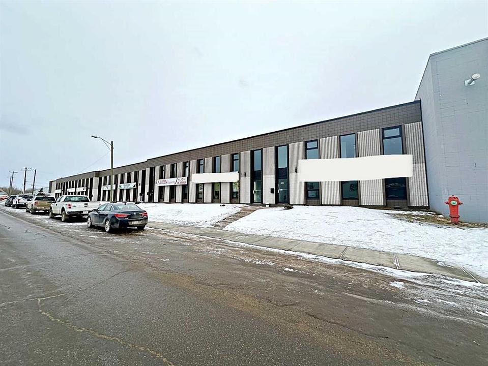 8127 Fraser Avenue, Fort McMurray, AB