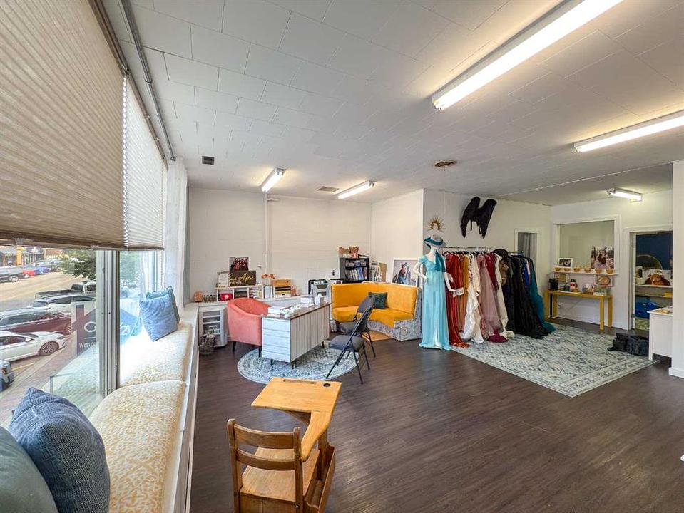 4913 50 Street, Rocky Mountain House, AB
