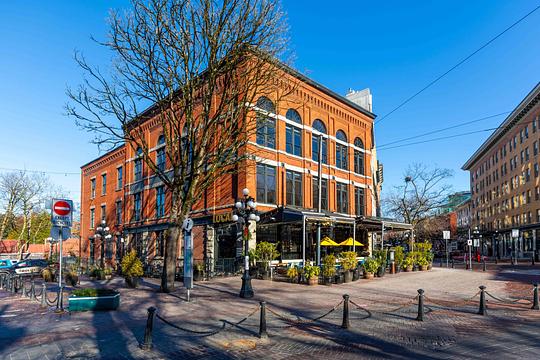 1 Alexander St, Vancouver, BC