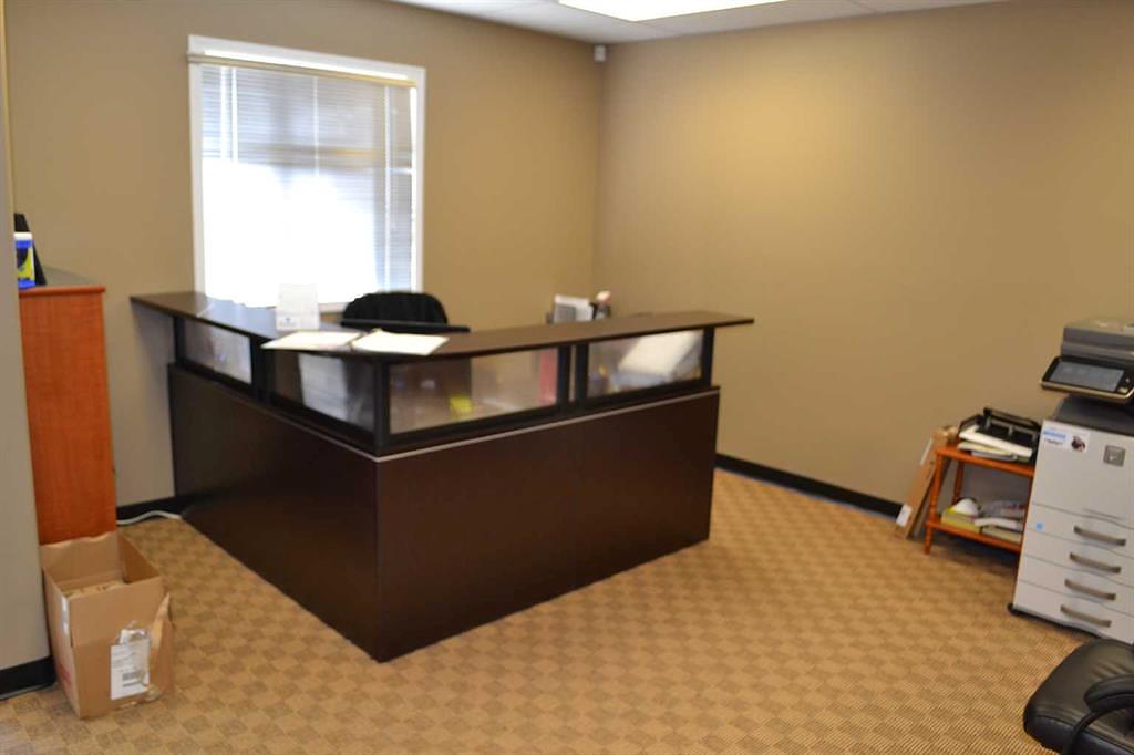 3 - 14 Thevenaz Ind. Trail, Sylvan Lake, AB